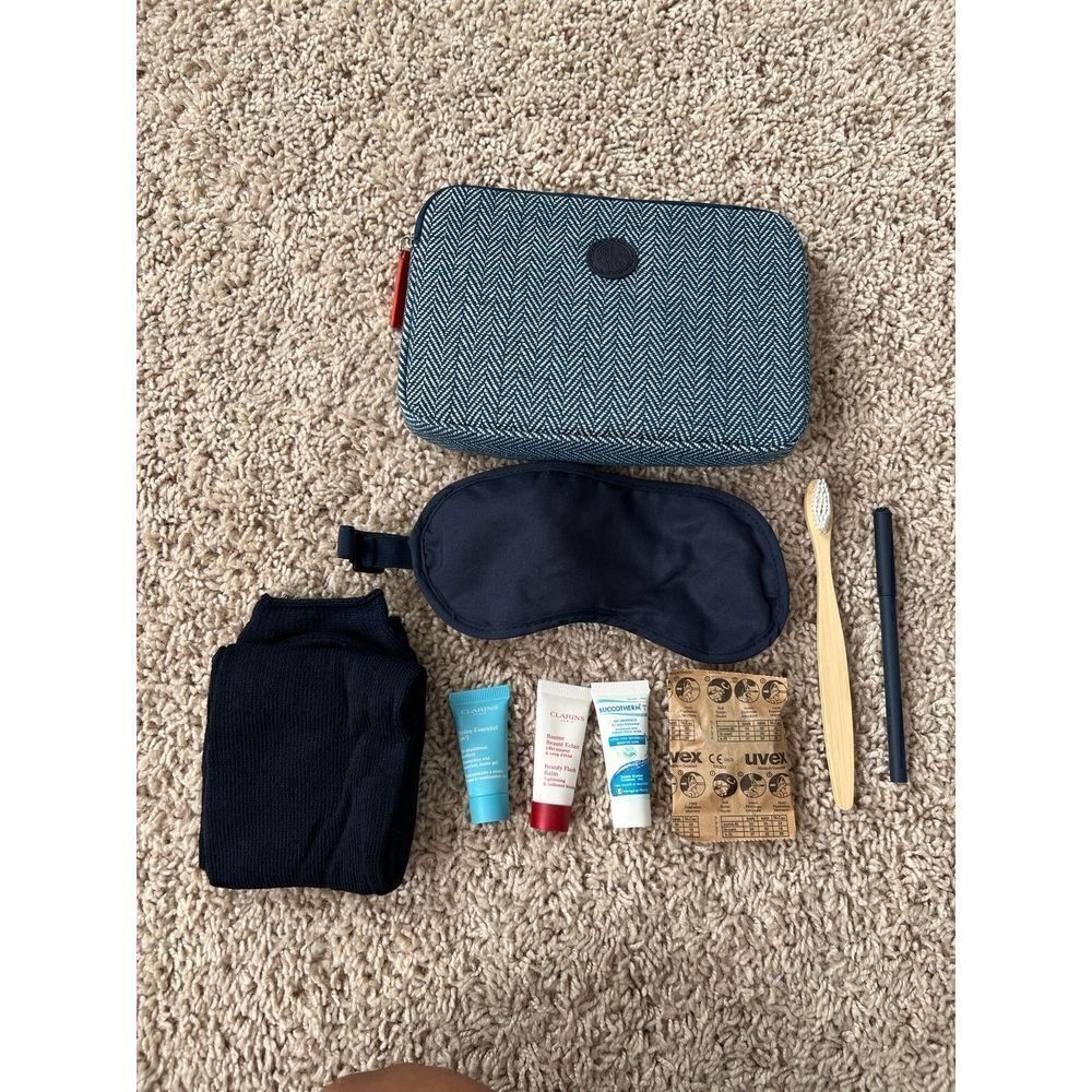 NWT Air France Toiletry Cosmetic Bag Pouch